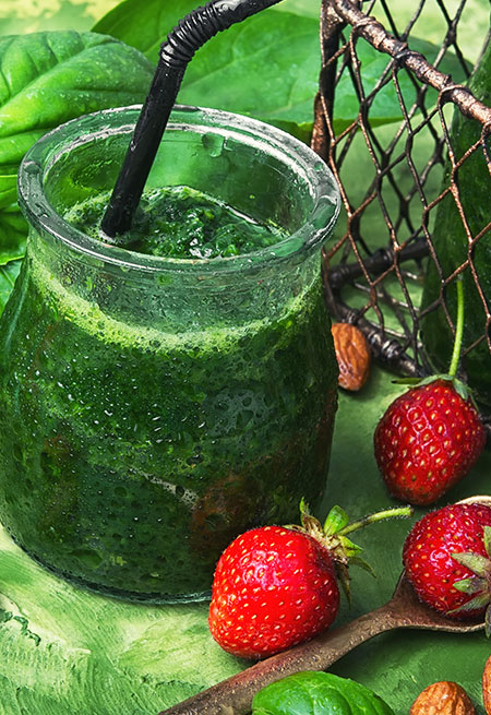  Strawberry Spinach Smoothie 